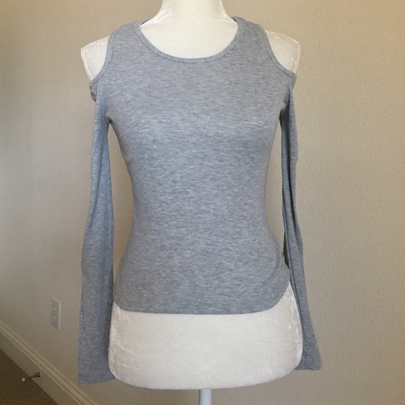 Gray Long Sleeve Top w/ Cold Shoulder - Picture 1 of 4